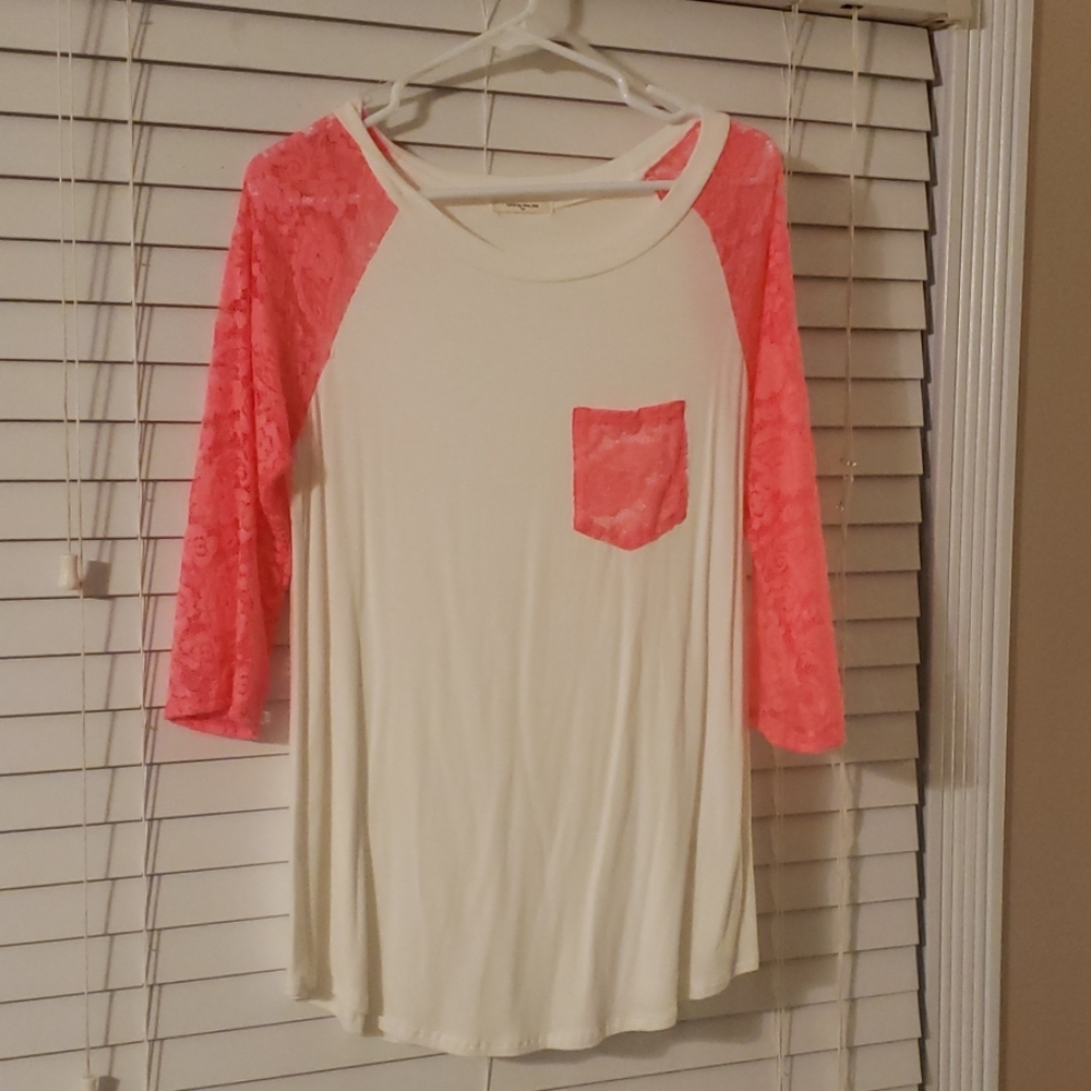 Boutique shirt size large